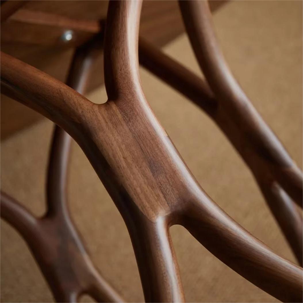 North American Black Walnut Solid wood round table (4~6 people)(Can be customized)