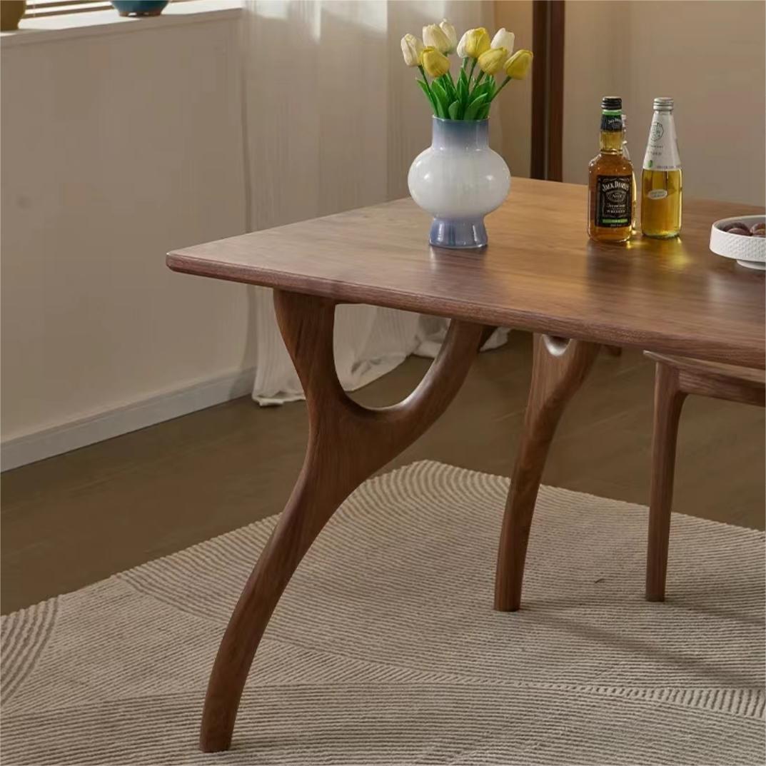 North American Black walnut solid wood rectangular dining table (seats 4~6 people)(Can be customized)