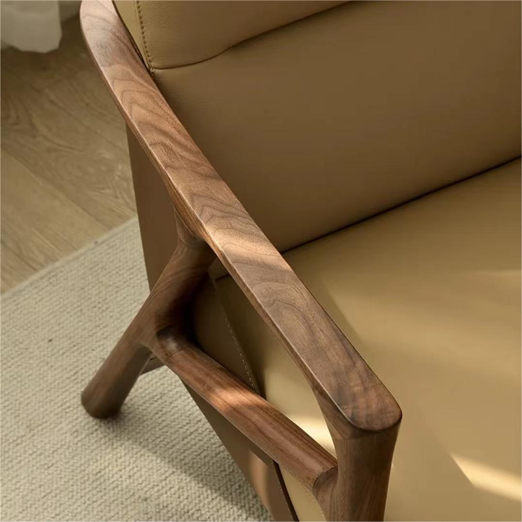 North American black walnut solid wood cowhide lounge chair（Can be customized）