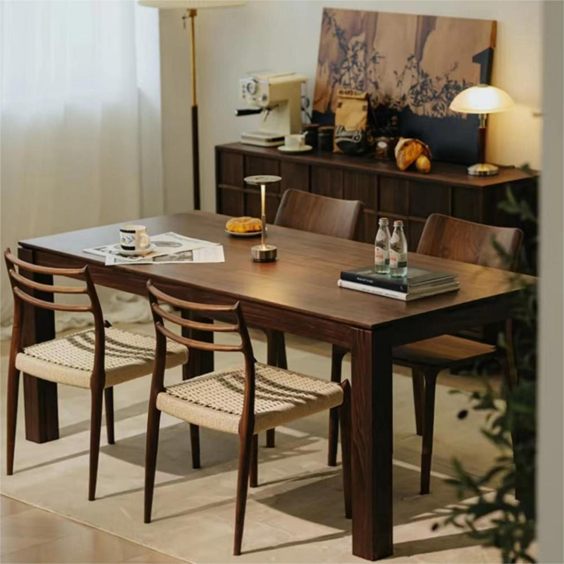 Rectangle solid wood dining table made of North American walnut（Can be customized）